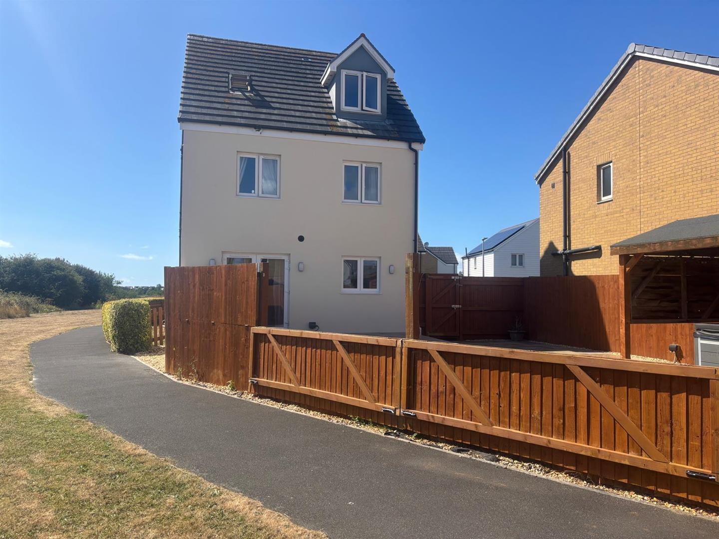 Ffordd Y Meillion, Llanelli, SA15 2EX